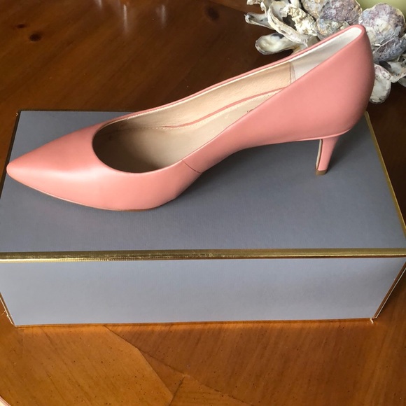Louise et Cie Shoes - Louise st Cie Shoes Heels Pumps SZ 7.5M New!